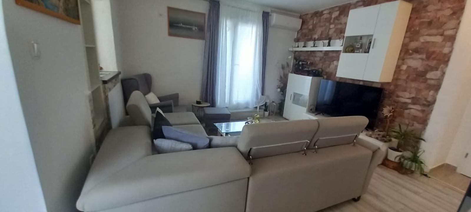 Braavos Apartments Sibenik - Free Parking - Marina 100M Quarto foto